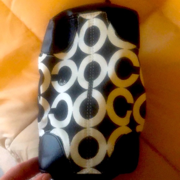 Coach Purse - Picture 4 of 7